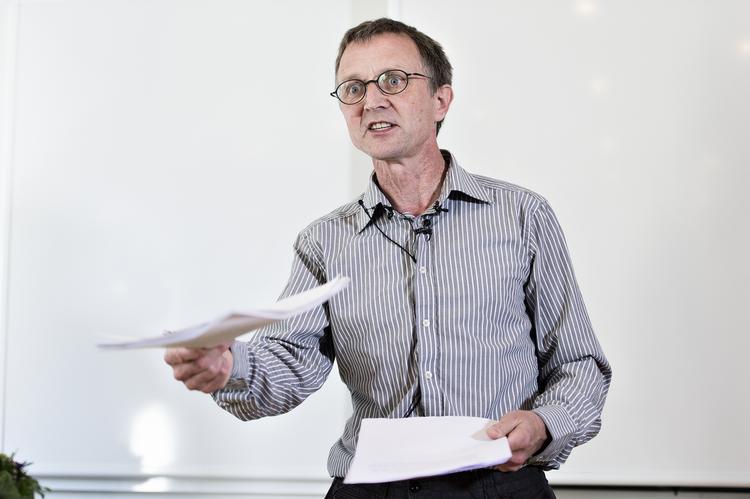 Kompensation. Lærerne får en lønstigning på mellem 3300 og 4200 kroner årligt som kompensation for at seniorordningen bliver afskaffet. 