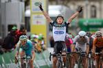 Triumf. Belgieren Gianni Meersman vinder etapen foran italieneren Francesco Gavazzi. 