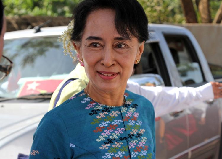 Stålsat. Aung San Suu Kyi er blevet et symbol på kampen for demokrati. 