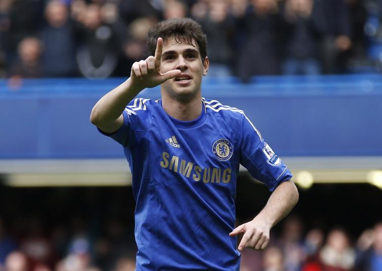 1-0. Med kampens første mål mod Swansea sendte Oscar Chelsea på kurs mod Champions League. 