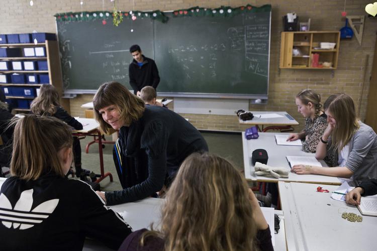 Ledelse. Skolelderne får ikke flere penge trods deres opråb om, at nye arbejdstidsregler medfører betydeligt mere arbejde. 