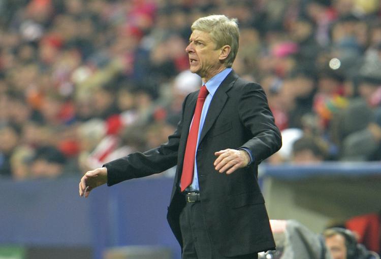 EFTERTRAGTET. Efter 17 år i Arsenal vil Paris SG gerne have Arsène Wenger fra den engelske til den franske hovedstad. 
