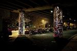Kunst. Nu og da kan man opleve eksempler på kreativ lyssætning i København - som her i 2010, hvor kunstneren Asbjørn Armsrock fik projiceret sine tegninger op på pillerne under Bispeengbuen i København. Men generelt er lyssætningen af byen konservativ. 