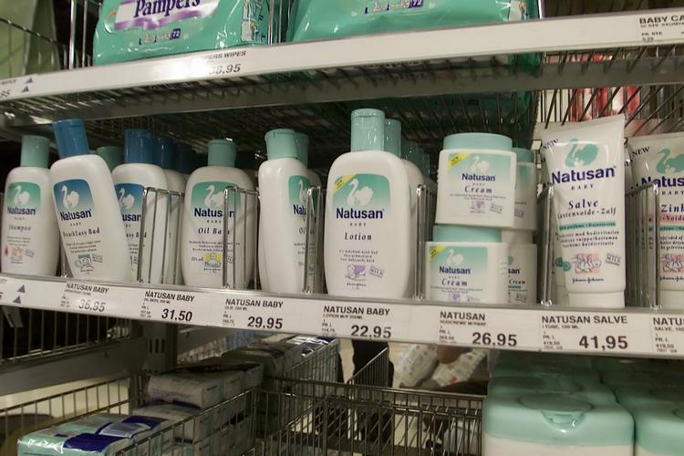 Oplysning. Anette Claudi mener, at der fra politisk hold bør stilles krav til indholdet af skadelige stoffer i skønhedsprodukter. 