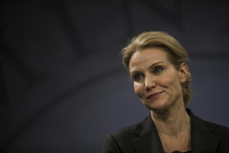 Talfejde. »Vi har ingen grund til at betvivle, at de tal, Skatteministeriet har nået frem til, er korrekte«, siger statsminister Helle Thorning-Schmidt. 