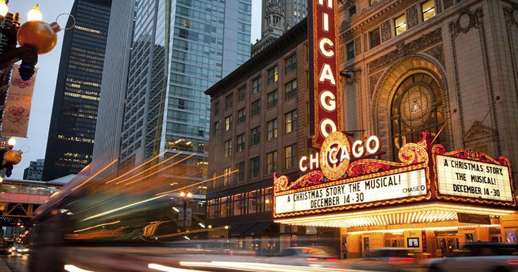 Overset. Chicago står ofte i skyggen af eksempelvis New York, men er i den grad en forlænget weekend i det amerikanske værd. 