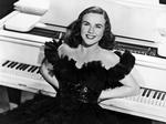 Superstjerne. Deanna Durbin i filmen 'Jeg vil være din' fra 1947. 