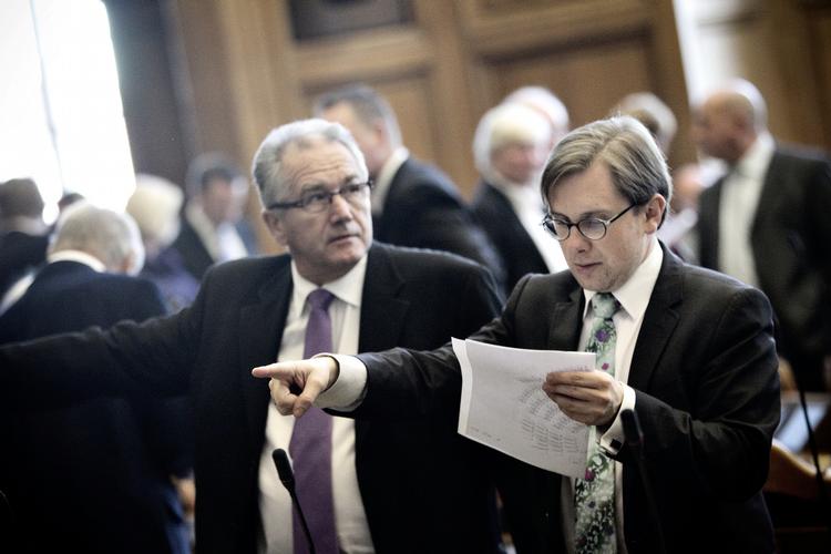 Retsordfører. Det er ifølge Simon Emil Ammitzbøll (LA) logisk, at folket er imod en lov, der handler om at skjule oplysninger for folket. 