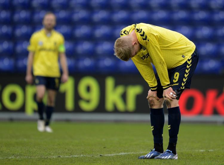 Reddet? Brøndby har med aktieemission fået nogenlunde styr på økonomien. Nu skal spillerne bare sørge for masser af point i de sidste fire kampe, så klubben også spiller i Superligaen i den kommende sæson. 