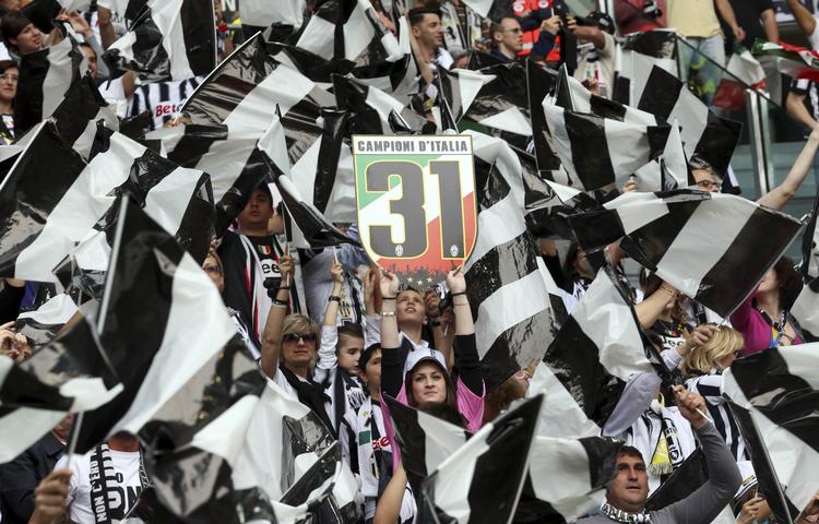 MESTER. Et enkelt point var nok, men Juventus sikrede mesterskabet med yderligere tre. 