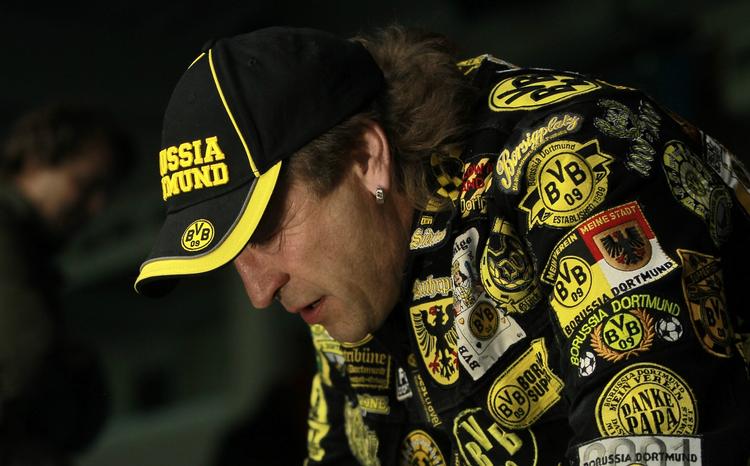 Ventetid. Dortmund vandt Champions League i 1997, hvor denne fans måske var på lægterne til finalen mod Juventus. 