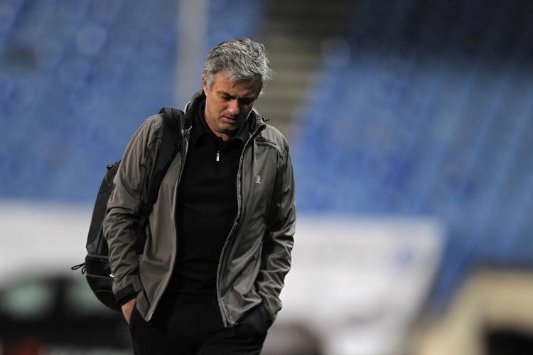 Real Madrids træner José Mourinho mangler ikke selvtillid. Men han er efterhånden blevet træt af de konstante kampe med spanske medier og et anstrengt forhold til nogle af holdets spillere. 