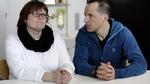U-vending. Chris MacDonald hjælper Anne-Mette Amtorp Buchardt med at komme i gang med en sundere livsstil uden diabetesmedicin. Foto: DR. 