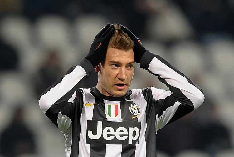 skræk-ophold. Nicklas Bendtner har slet ikke slået til, som han selv forventede i den italienske storklub Juventus. 