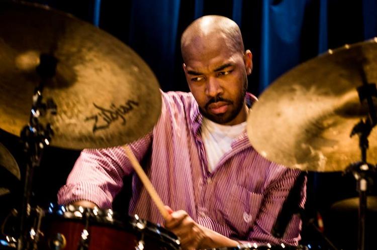 Dygtig. Eric Harland er trådt i karakter som kapelmester og har således udvidet sit musikalske virkefelt. 