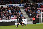 tilfredshed. Spillerne fik ros af deres træner, efter FC Midtjyllands besejrede Randers FC. 