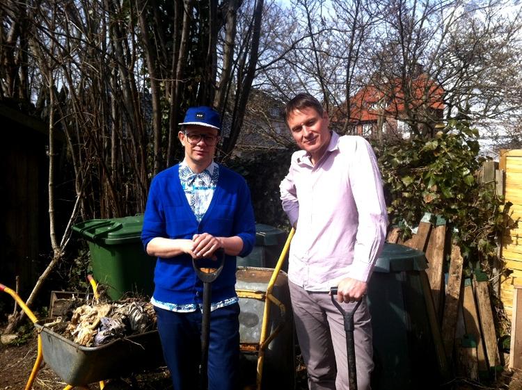 bagmænd. Kenneth Bager (th.) og Claus Meyer står bag ø-festival med masser af musik, mad, drikke og familievenlig underholdning. 