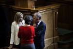 Statsminister Helle Thorning Schmidt fremlægger i dag regeringens plan for de tusindvis af danskere, der er på vej til at falde ud af dagpengesystemet. 