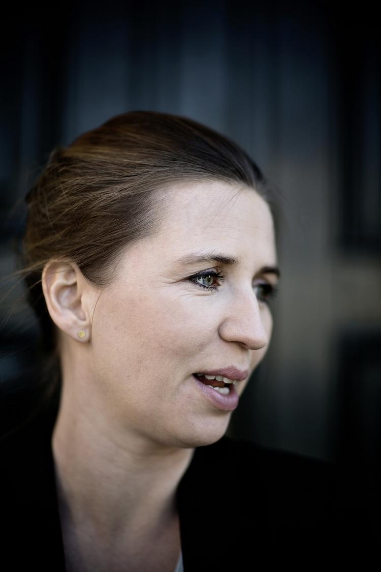 Dagpenge. Beskæftigelsesminister Mette Frederiksen (S) håber på forståelse for a-kasse medlemmer. 