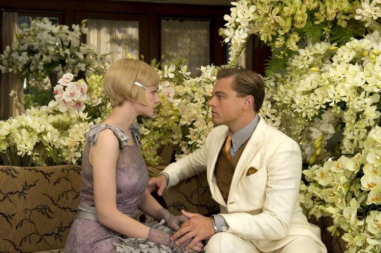 Stort. DiCaprio har i sine bedste scener format som en Orson Welles i 'Citizen Kane', og Carey Mulligan rummer både Daisys længsel og ansvarsforflygtigende ynde. 