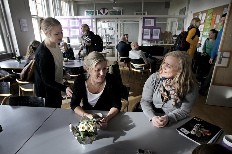 Forhandling. Lærere og elever på landets folkeskoler kan se frem til en ny skoledag, når en ny skolereform på et tidspunkt er på plads. 