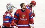 ydmyget. Stormagten i ishockey, Rusland, blev sendt ud af VM med kæmpenederlag. De russiske spillere havde svært ved at forstå nedturen. 