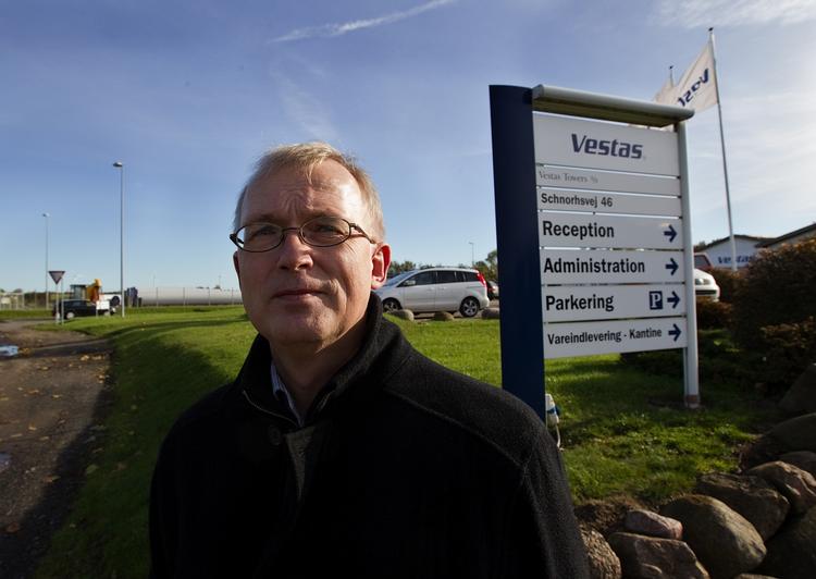 Glad. Langelands borgmester, Bjarne Nielsen (V), mener, at regeringens dagpengeløsning afværge nogle social problemer. 