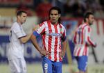 målnæse. Atletico Madrids colombianske stjernespiller Radamel Falcao er de seneste sæsoner blevet koblet med et skifte til en række storklubber. Men angriberen selv tager det roligt. 