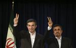 Udfordrer. Esfandiar Mashaei (til venstre) er kandidat til præsidentposten i Iran. Den tidligere efterretningschef er præsident Ahmadinejads kandidat (til højre) og en alvorlig torn i øjet på præsteskabet. 