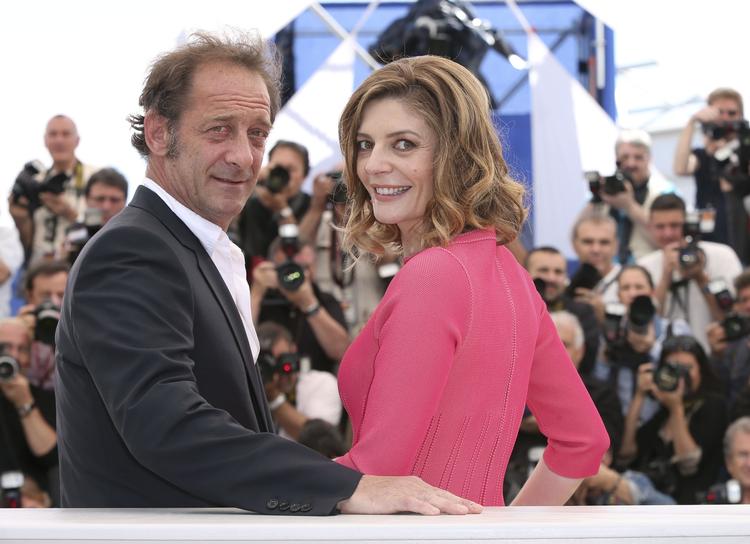 Skuespillerne Vincent London og Chiara Mastroianni til premieren på filmen Claire Denis' film 'Les Salauds' (Røvhullerne), der er del af Vinterbergs Un Certain Regard-sideprogram. 