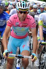 Hersker. Nibali går ind til 18. etape med et forspring på 1,26 minut til den tidligere Tour-konge Cadel Evans. 