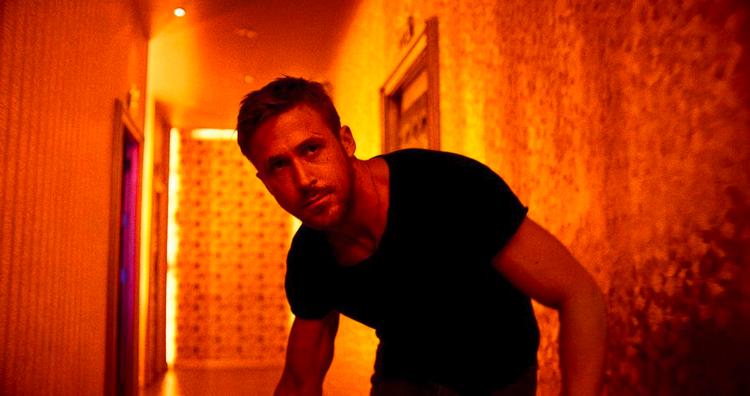 narkobagmand. Ryan Gosling spiller amerikansk narkobagmand i Bangkok. Foto: Scanbox 