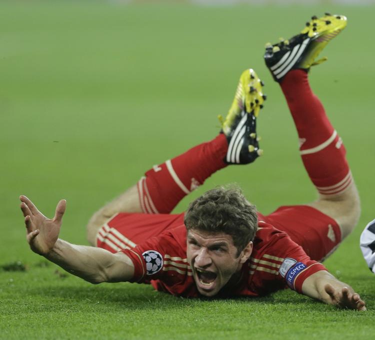 Komplet. Thomas Müller kan det hele på en fodboldbane: Forsvare, angribe, træffe de rigtige beslutninger og score. 