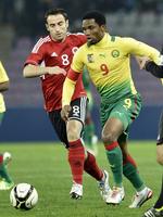 Verdensklasse. Selv om han er blevet 32 år, så kan Samuel Eto'o (th) fortsat finde vejen til nettet. Det beviste superstjernen fra russiske Anzhi Makhachkala med to mål mod Togo for to måneder siden. Eto'o bliver en vigtig mand for den nye landstræner. 