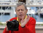 Komikeren Jerry Lewis havde sit eget kamera med og gav den som fotograf tidligere på dagen. 
