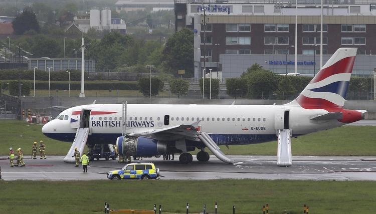 Personale og passagerer blev tidligere i dag evakueret fra et British Airways-fly med afgang mod Oslo. 