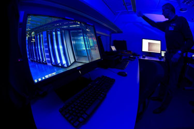 Spionage. Kinesiske hackere er anklaget for at slå til i vidt omfang mod særligt amerikanske hjemmesider. 