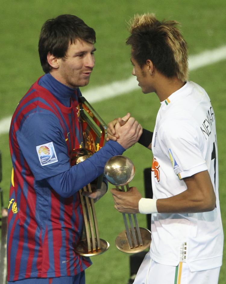 Drømmeduo. Neymar (th) og Messi har mødt hinanden på grønsværen et par gange. BLa. ved VM for klubhold i 2011, hvor to Messi-scoringer i finalen var med til at sikre Barca en 4-0-sejr over Santos. 