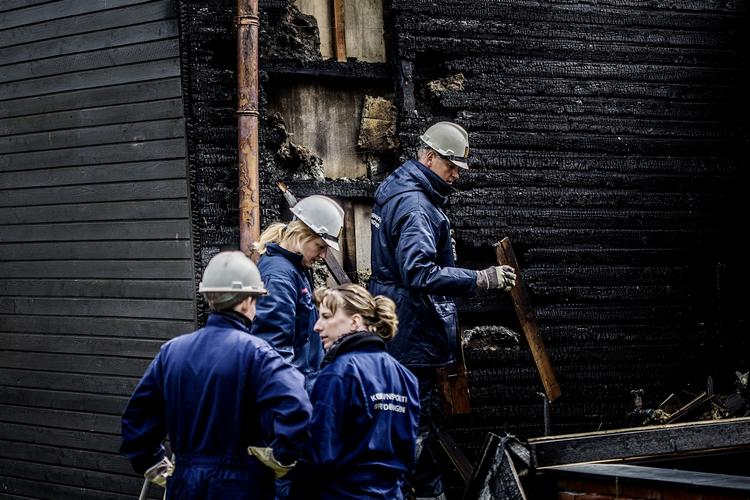 Brand. Intet tyder på en påsat brand, fortæller politiet, der er i gang med at efterforske branden på Frihedsmuseet. 