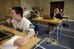 Prøve. Dansklærerforeningens formand er ikke bekymret for karaktergivningen ved den skriftlige afgangsprøve i folkeskolen. 