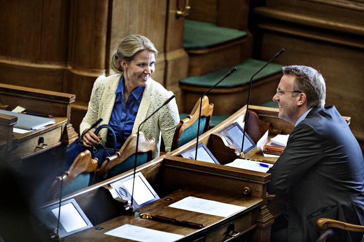Debat. Fremover skal topdueller mellem politikerene sætter gang i folketingssalen. 