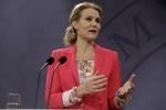 Finanspolitik. »Vi siger nej tak til slingrekurs, men ja tak til en fast kurs for den økonomisk politik«, siger Thorning. 