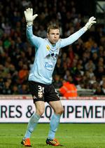 sejr. Stephan Andersen kan være på vej til et førstevalg i målet i Evian efter trænerrokade. 