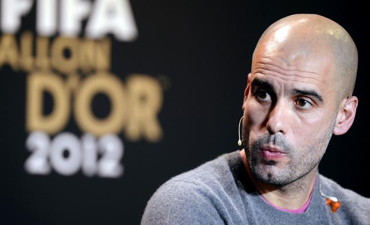NY. Efter et sabbatår sætter Pep Guardiola sig i den varme Bayern-stol om en måned. 