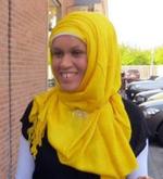 KOVENDING. Nada Fraije fra Odense havde fået et afslag fra at søge job i Netto med henvisning til hendes tørklæde. Nu kan hun søge jobbet igen. Billedet er fra en aktion foran Netto på Nyborgvej i Odense. 