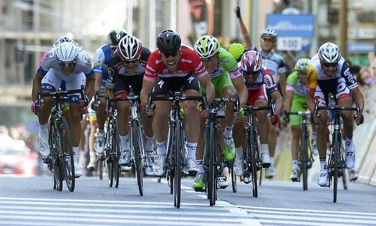 Suveræn. Mark Cavendish (i rødt forrest) vandt fem etaper i det netop overståede Giro d'Italia. 