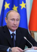 Våbenlevering. »Vi ønsker ikke at rokke ved balancen i regionen«, siger Putin om grunden til, at Rusland endnu ikke har afsendt raketter til Syrien. 