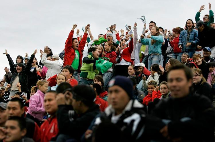 Populært. 5.000 organiserede fodboldspillere er der i Grønland. Her jubles over Ilulissats 2-0-sejr i det grønlandske mesterskab over Kugsak tidligere på sæsonen. 