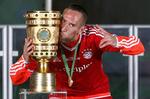 enighed. Uden at have skrevet under siger Franck Ribery, at han vil forlænge sin nuværende kontrakt med Bayern München. 