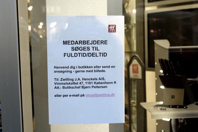 JOBOPSLAG. Man finder flest jobopslag som dette i København. (arkivfoto) 